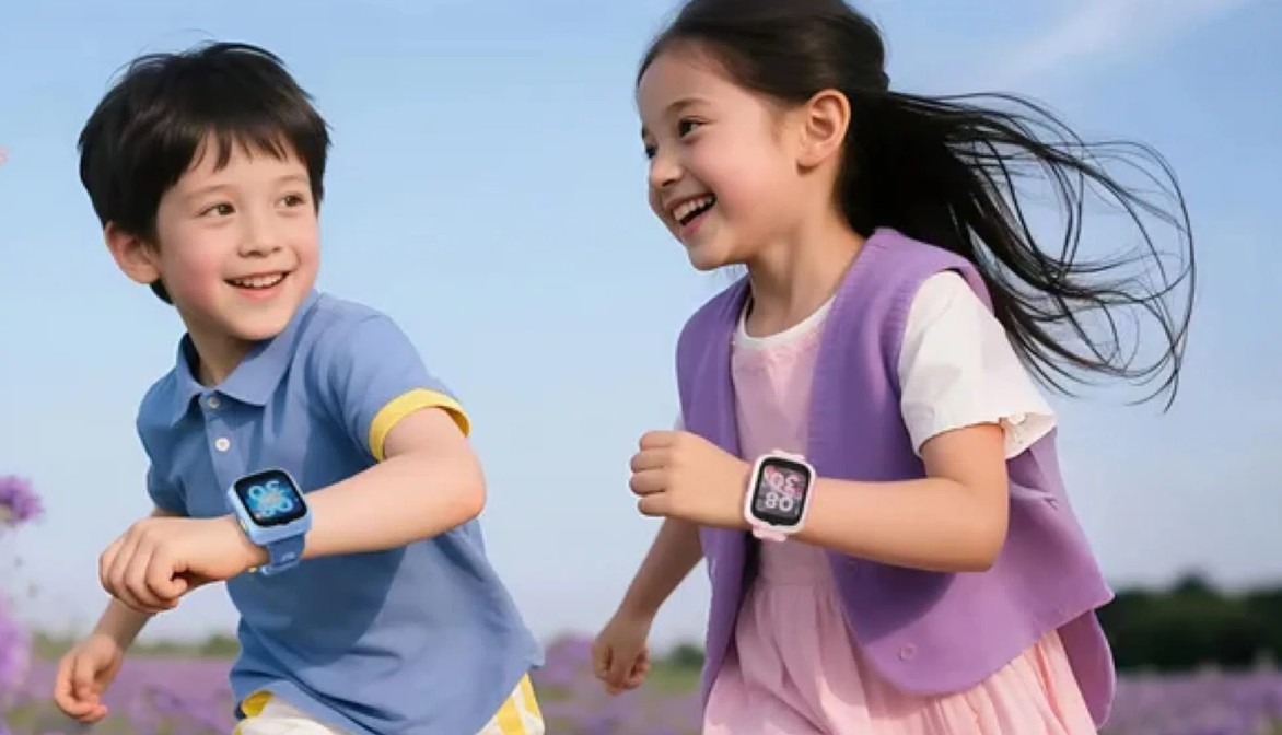 TCL Movetime Family Watch 48 Blue při každodenním používání dítětem