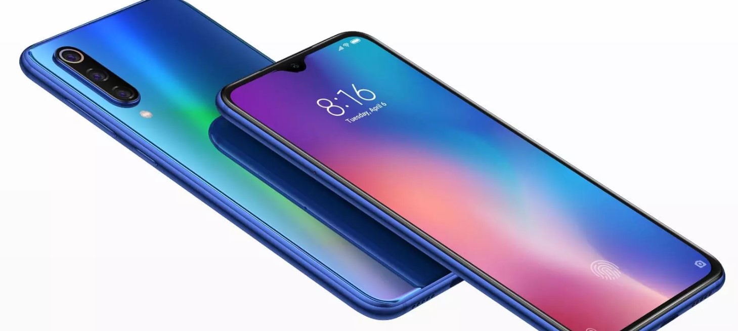 Parádní design Xiaomi Mi 9 SE je na vyšší střední třídu nevídaným počinem. Těšit se můžete na konstrukci z kombinace kovu a skla se stále vynikající vahou 155 g